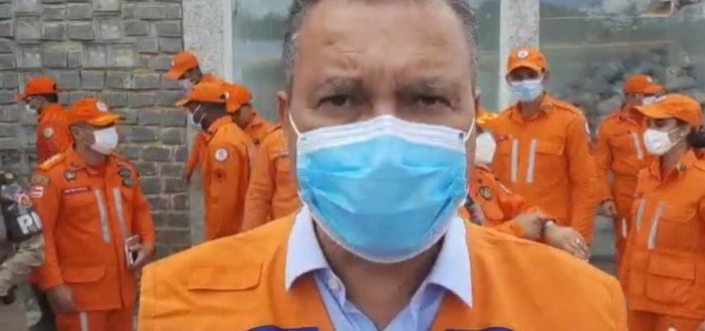 Rui afirma que Bolsonaro não fez contato em visita à região afetada pela chuva