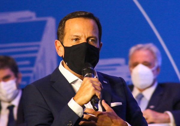 Doria diz que não permitirá festas fechadas de carnaval em São Paulo