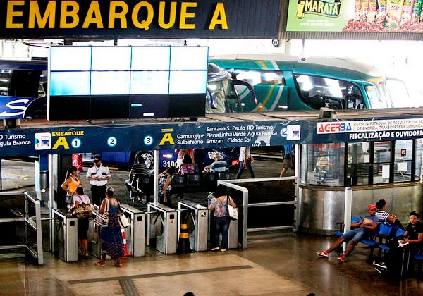 Rodoviária da capital tem 1.800 horários extras para o São João