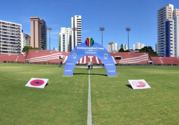 Torcedor é preso após entrar em estádio com teste positivo para Covid-19
