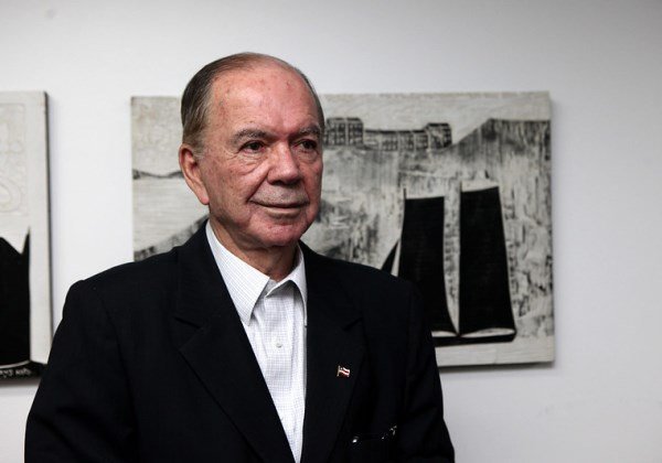 ‘Se Bolsonaro tivesse comprado a briga pela vacina, seria imbatível’, afirma Leão