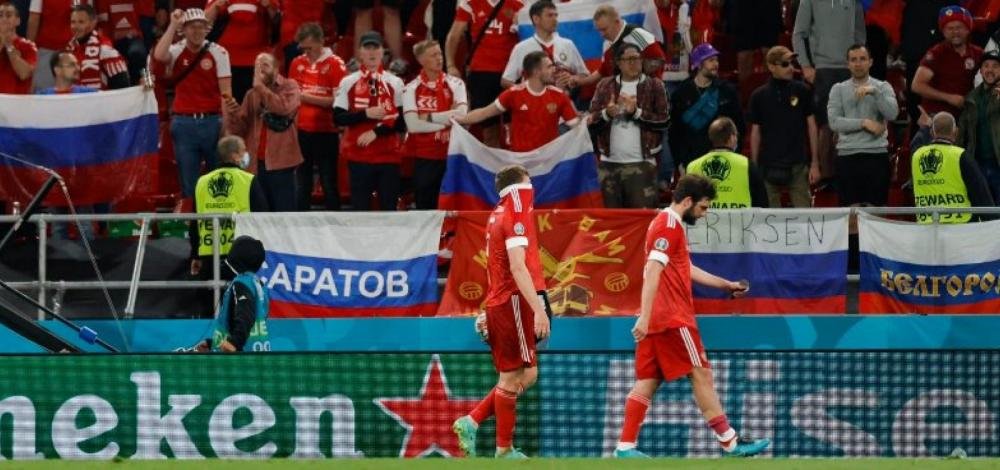 Fifa anuncia punições à Rússia, mas medidas são criticadas por outras federações