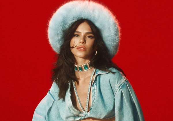 Bruna Marquezine é confirmada como atriz principal de novo filme da DC