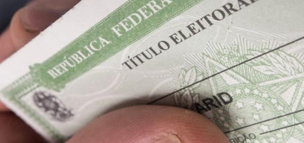 Mais de 1,6 mi de eleitores baianos precisam regularizar título; prazo vai até 4 de maio
