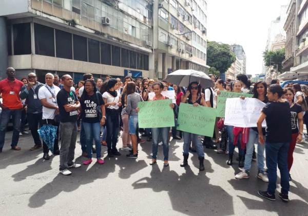 Servidores municipais fazem paralisação de 24h nesta terça-feira