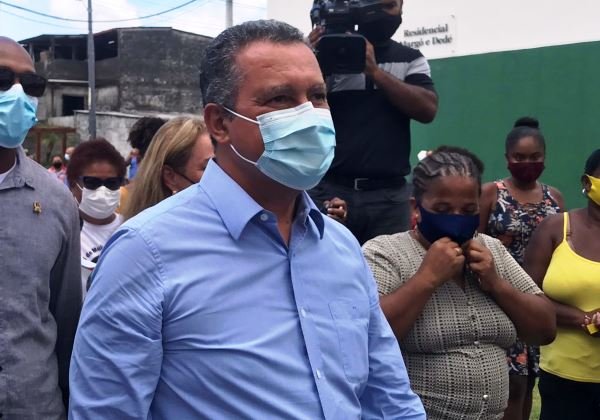 Rui Costa deve desobrigar uso de máscaras, nesta sexta-feira (1°), na Bahia