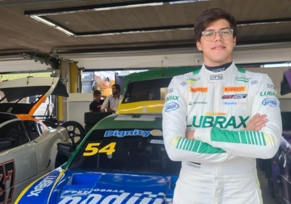 Após pódio, piloto baiano Diogo Moscato encara nova etapa do GT Sprint Race no domingo (3)