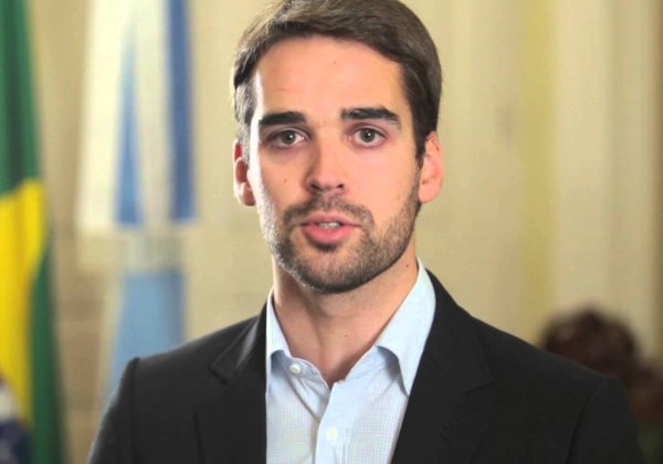 Eduardo Leite sinaliza possibilidade de ser vice de Simone Tebet