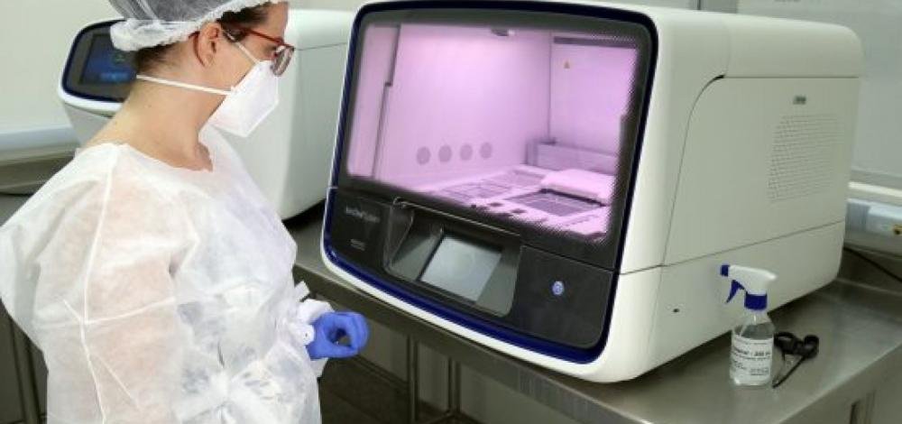 Queda no diagnóstico de Covid-19 é de quase 90% nos últimos 20 dias, diz Lacen