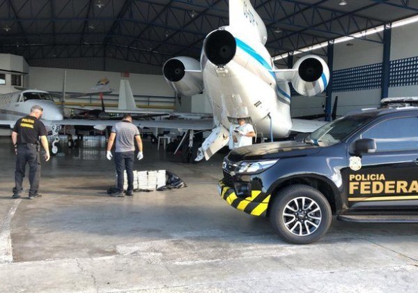 Operação da PF contra tráfico internacional de drogas cumpre mandados na Bahia