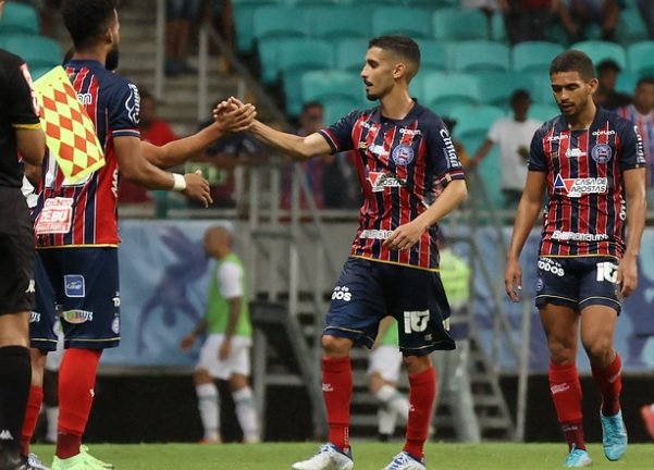 Bahia bate Sampaio Corrêa e retoma liderança da Série B