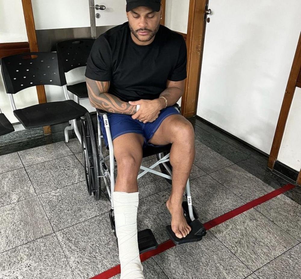 Notícia boa! Tony Salles fala sobre os resultados dos exames: 