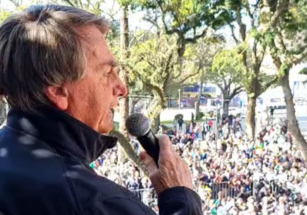 Em discurso para evangélicos, Bolsonaro volta a dizer que ‘só Deus’ o tira da Presidência