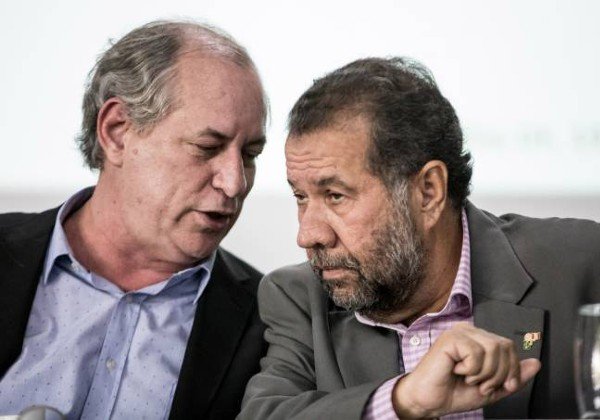 Ciro mantém apoio no PDT, mas sofre pressão por voto útil em Lula