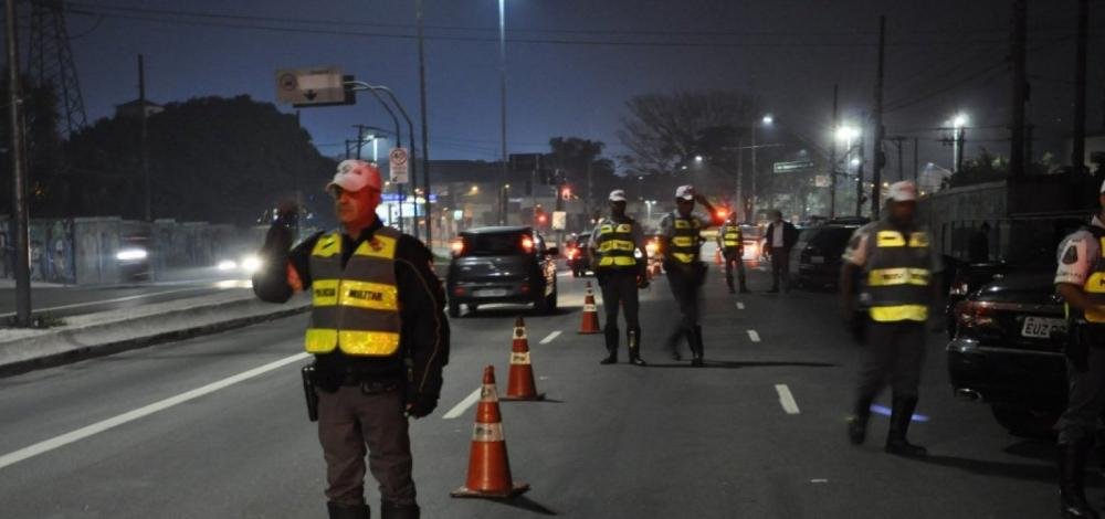 Mulher é presa depois de divulgar informações sobre blitz em Minas Gerais