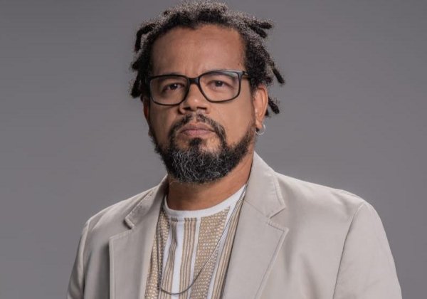 Kleber Rosa acusa João Roma de ‘plagiar’ programa de transferência de renda