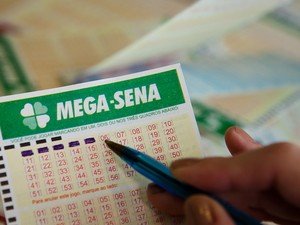 Mega-Sena acumula pela 6ª vez e vai pagar R$ 115 milhões no sábado