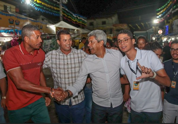 Jerônimo celebra ‘clima de paz’ nas ruas das cidades do interior durante o São João