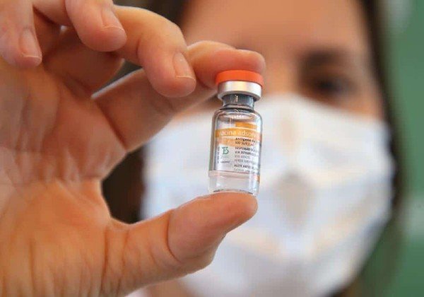 Anvisa avalia autorização para vacinação de crianças de 3 a 5 anos