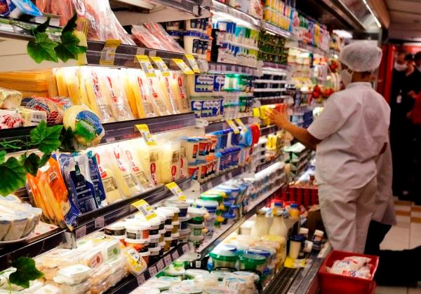 Para Confederação do Comércio, PEC dos Auxílios vai impulsionar o varejo