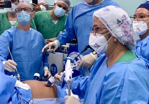 Hospital Santo Amaro promove curso com cirurgiões bariátricos internacionais