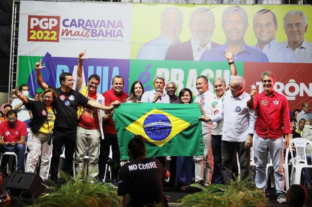 “ Estamos sempre juntos, ao lado do povo, eu, Otto Alencar, Jerônimo, Rui Costa e Lula”, diz Fernando Torres durante PGP