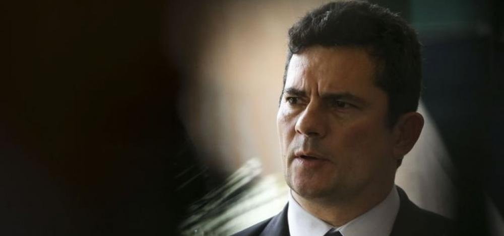 Moro nega renúncia e desafia: ‘Se quiserem publicar tudo, publiquem'