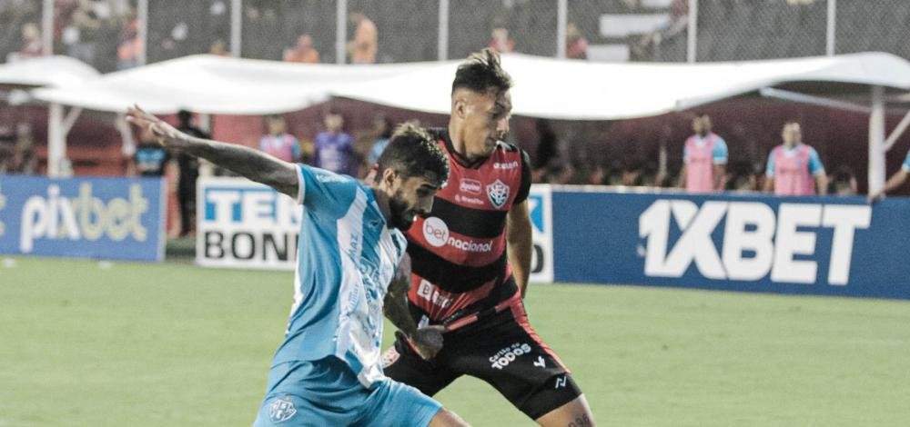 Em estreia de fase decisiva, Vitória vence Paysandu no Barradão