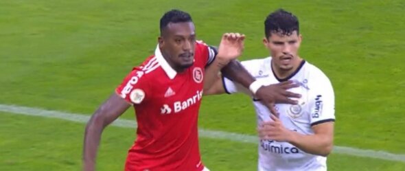 STJD absolve Rafael Ramos em caso de injúria racial contra Edenilson