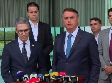 Ao lado de Bolsonaro, Zema declara apoio ao presidente no 2º turno