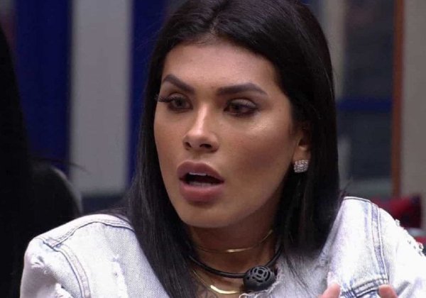 Fã exibe ingresso de show de Ludmila após receber pix de Pocah para comprar gás