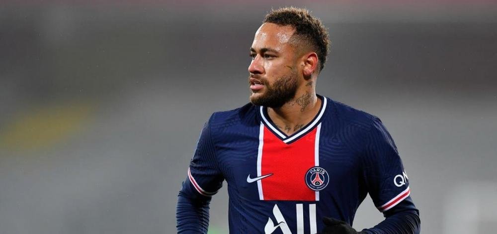 Depoimento de Neymar em caso de fraude fiscal é antecipado para esta terça-feira