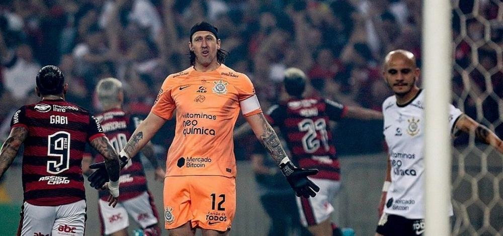 Nos pênaltis Flamengo derrota Corinthians e é campeão da Copa do Brasil
