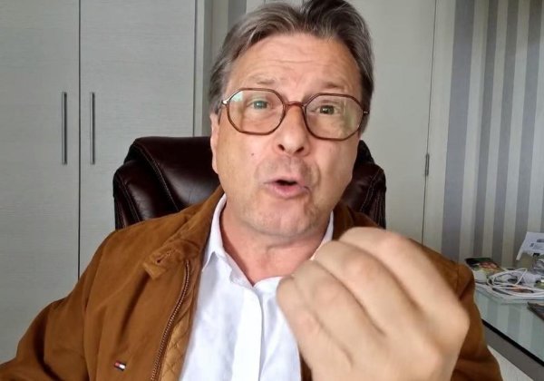 Deputado bolsonarista diz que estudantes merecem ser ‘queimados vivos’