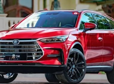 Maior fabricante de carros elétricos do mundo, BYD vai instalar três fábricas na Bahia