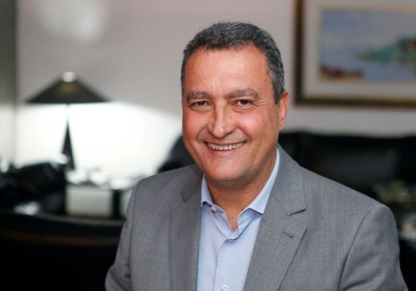 Lula formaliza convite para Rui Costa compor alto escalão do governo, diz jornal