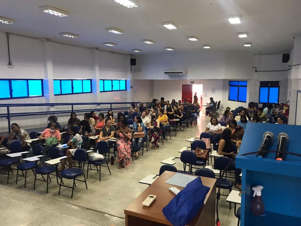 Estácio e secretaria de educação realizam treinamento de primeiros socorros para professores da rede municipal 