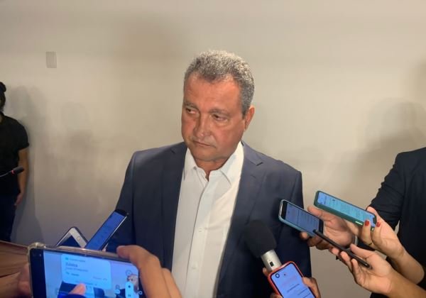 Números da Covid não ameaçam festas populares, diz Rui Costa