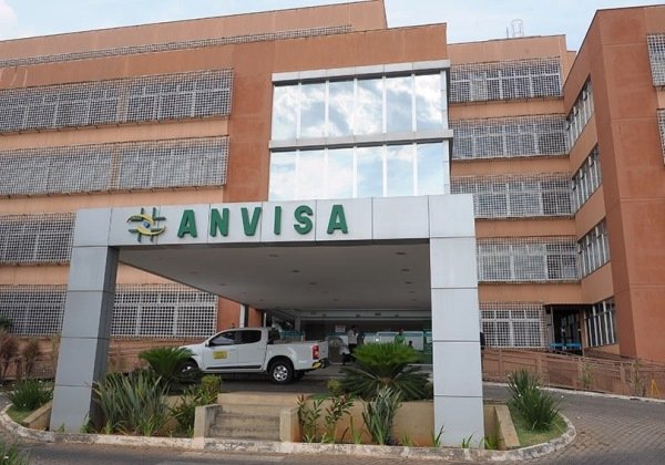 Anvisa aprova venda do Paxlovid para hospitais particulares e farmácias