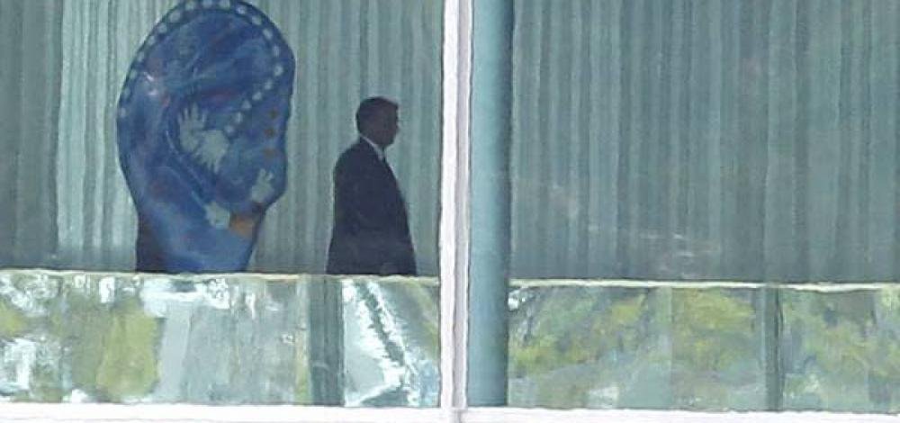 Bolsonaro volta ao Palácio do Planalto após 19 dias de reclusão no Alvorada