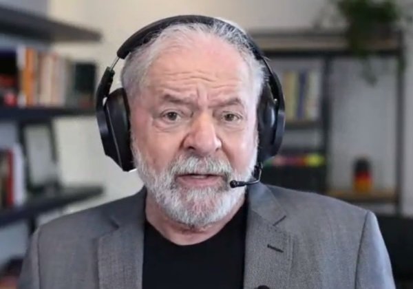 Assim como Bolsonaro, Lula fará lives semanais após posse