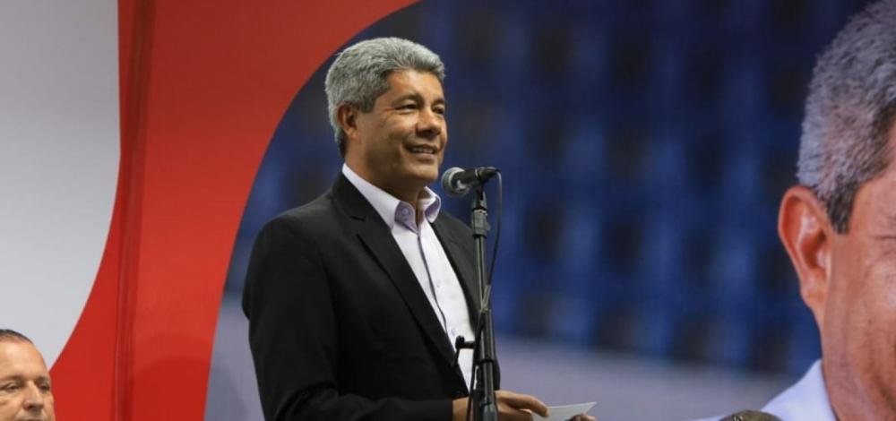 Jerônimo anuncia André Curvello na Comunicação e mais cinco secretários; confira