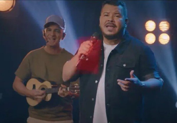 Renatinho, vocalista do grupo Bokaloka, morre após sofrer infarto