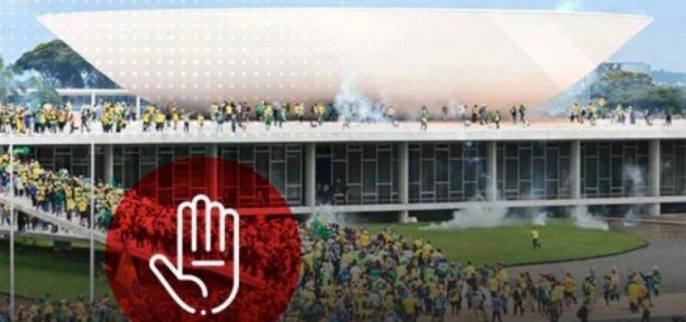 Ufba OAB-BA e Faculdade de Direito realizam ato de repúdio aos ataques em Brasília