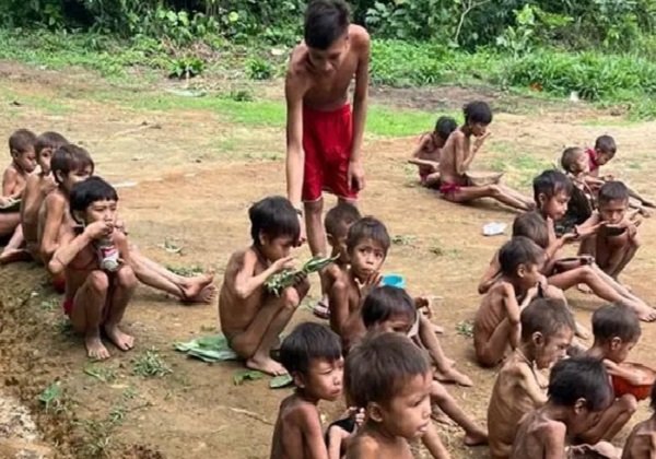 Morre mulher Yanomami fotografada em estado de desnutrição