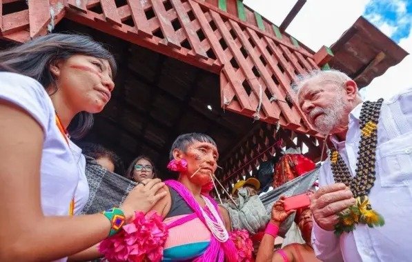 Lula diz que crise humanitária em território yanomami é “genocídio” e “crime premeditado”