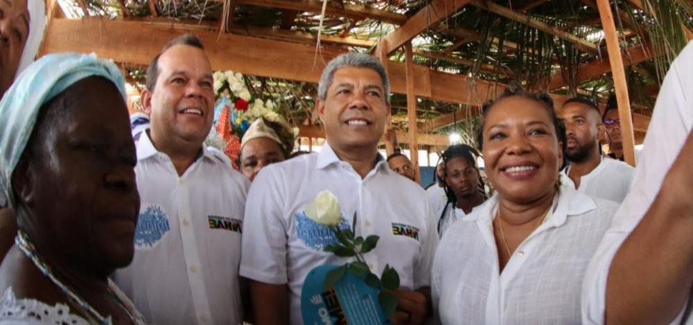 Pela primeira vez como governador, Jerônimo Rodrigues participa das homenagens a Iemanjá