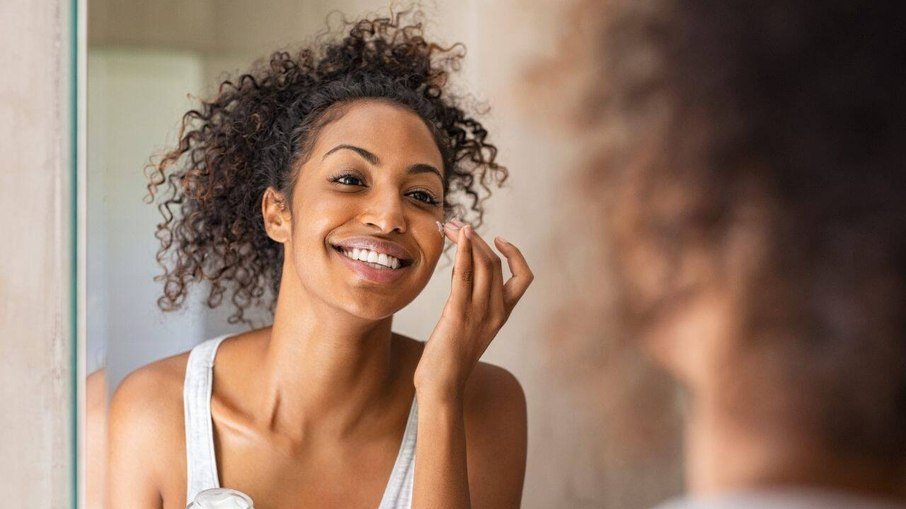 Marcas do verão: saiba como tratar os efeitos decorrentes da alta exposição ao sol