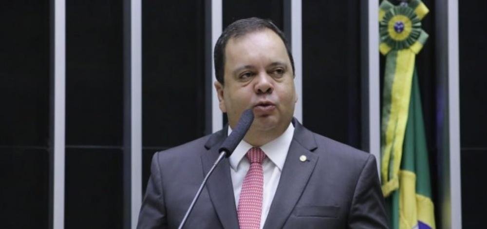 Elmar Nascimento se recusa a participar de reunião com Lula