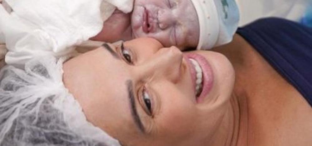 Nasce Luca, terceiro filho de Cláudia Raia